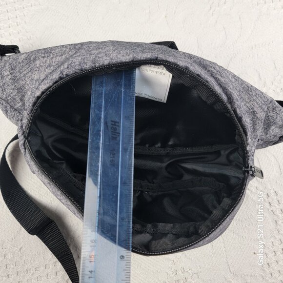 Adidas fanny pack grey heather black‎ adjustable 100% polyester key clip padded - Picture 7 of 9